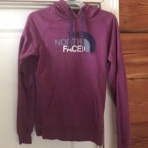 Women’s North Face Hoodie Small